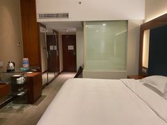 -上海浦东假日酒店