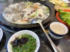 -尚品牛味汤锅火锅(康定总店)