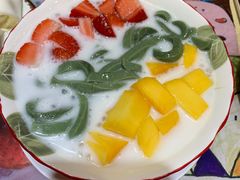 草莓芒果绿茶拉面-甜心妈妈·榴莲星级糖水(北京路总店)