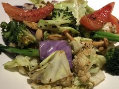 黑松露椰子油炒杂菜-闻见中国海南菜(K11店)