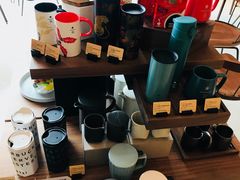 零售区-星巴克臻选(广州二沙岛文立方店)