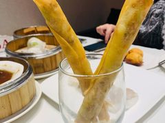 手抓芋丝脆春卷-凤凰楼酒家·粤宴点心(华强北店)