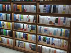 -新华书店(沙坪坝书城店)