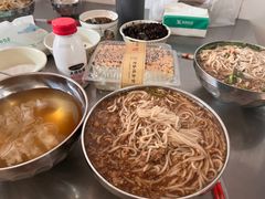 -正宗杨记普洱酸醋米线(总店)
