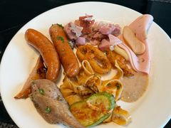 -圣丰索菲特·2 On 988 Café 自助餐厅