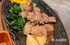 Snowflake Beef Cubes with Garlic Sauce