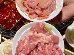 -红九格老火锅(三峡广场店)