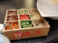 -德天肥牛海鲜火锅(城西银泰店)