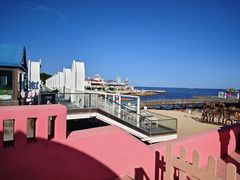 -北戴河碧螺塔海上酒吧公园