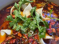 -晓彭肥肠鸡·泡椒鸡火锅(水木天地店)
