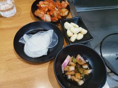 -肉甲韩国木炭烤肉(新壹街1店)