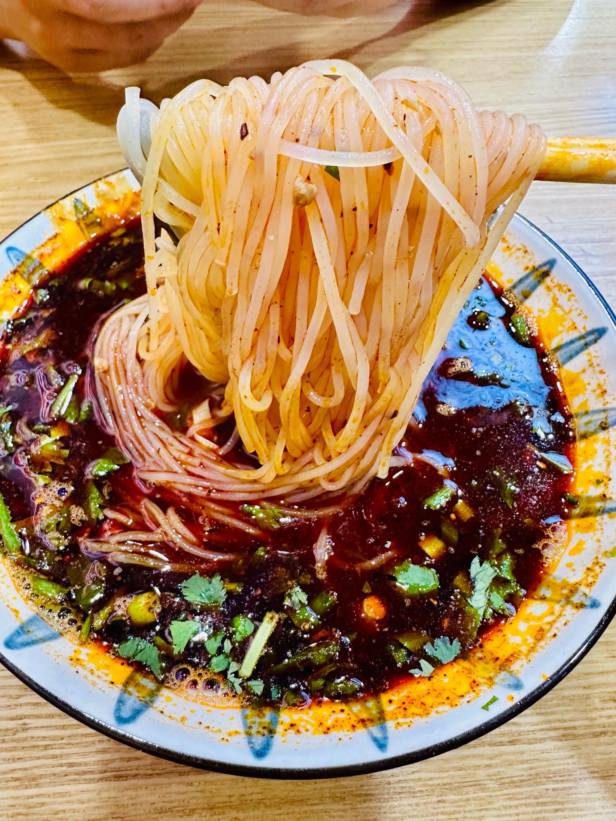 红油米线yyds!