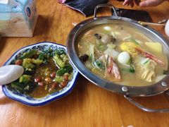 -郭巨人农家食堂(南部商务区店)