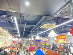 大堂-虾女王·龙虾·烧烤(龙江店)