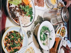 -蔼若春.传承三十年云南菜(金碧公园店)