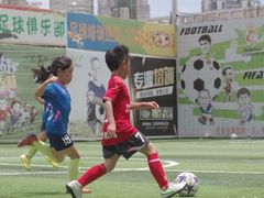 -飞梦少儿足球培训(塘桥校区)