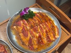 -明洞阿姨·韩式酱蟹烤肉·创意料理(三元桥店)