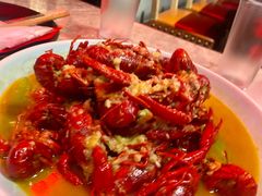 -沪小胖小龙虾(淮海中路旗舰店)