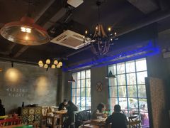 -小小河边鱼(天润城店)