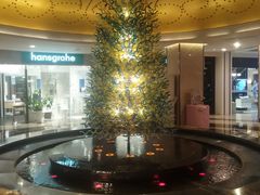 -红星美凯龙国际家居博览中心至尊mall停车场