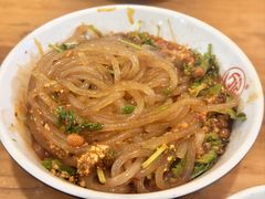 -万记麻辣烫国展总店