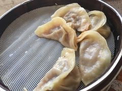 -金城包子牛肉灌汤包(台东四路店)