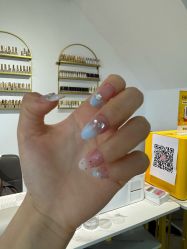 -丽心自助美甲美睫