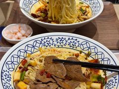 -李与白包子铺(桐梓林店)