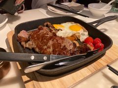 -港丽餐厅(高德置地店)