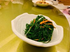 巧手拌沙葱-内蒙古驻京办餐厅