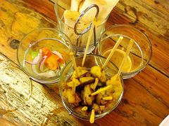 -J Daeng Seafood