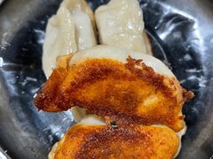 -黄阿姨锅贴大王(万航渡路店)