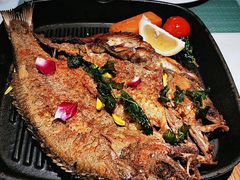 -蜜桃花开·中西融合菜E&W(南长街店)