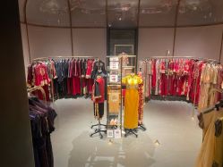 点击看大图 -藤薰定制中式嫁衣礼服旗袍店