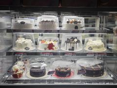 -DQ·蛋糕·冰淇淋(浦江欢乐颂店)