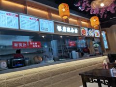 -阿依娘镇店豌杂面(三峡广场店)