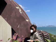 -三亚湾海居铂尔曼度假酒店