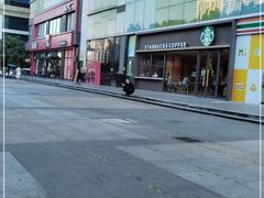 -星巴克(深圳港隆城分店)