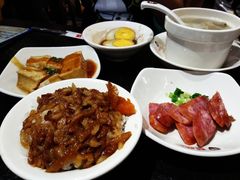 -胡须张鲁肉饭(美食文化馆店)