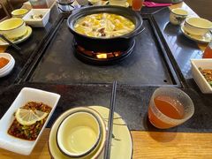 -有一锅·野生菌黑山羊腊排骨火锅(古城北门店)