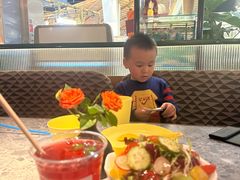 -芭莉与彩虹西餐厅(成都合生汇店)