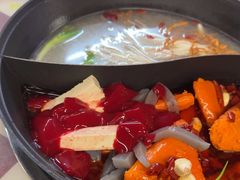 -赵美丽·重庆社区火锅·直营店(火车东站·中豪国际店)