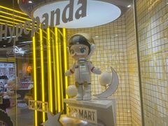 -泡泡玛特POPMART(上海环球港店)