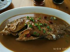 三刀鱼-胖大嫂渔家排档(半边山店)