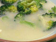 鱼汤西兰花-大潮淮·淮扬菜(何园旗舰店)