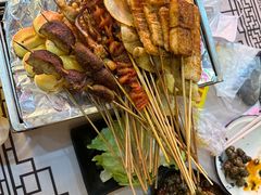 -云晓光头烧烤吧(新大陆广场店)