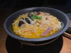 -蜜桃餐厅·伴山(湖滨商业街店)