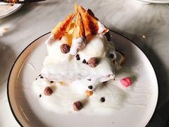 -芳草地西式融合餐厅(回龙窝店)