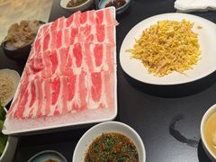 -鲜入唯煮·港式海鲜牛肉火锅(金宝街店)