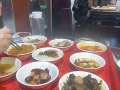 -蓝田九大碗民俗食府(蓝田店)